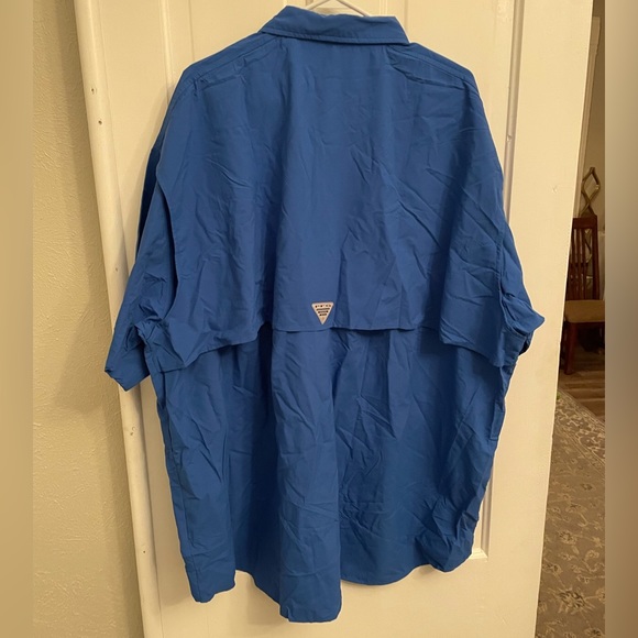 EUC Columbia Men’s 4XT blue omnishade shirt - Picture 4 of 6